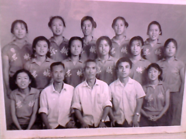 女排