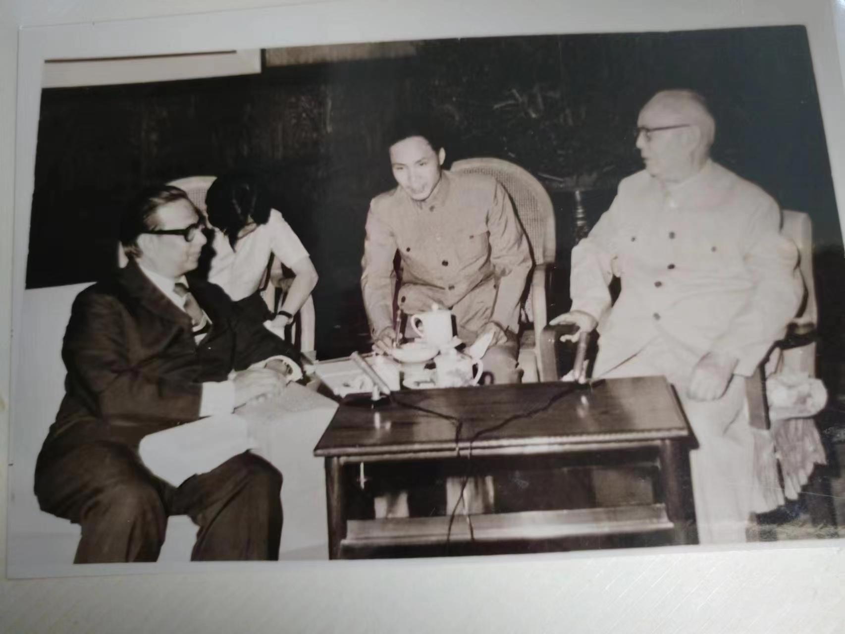 为叶剑英和孟议长口译
